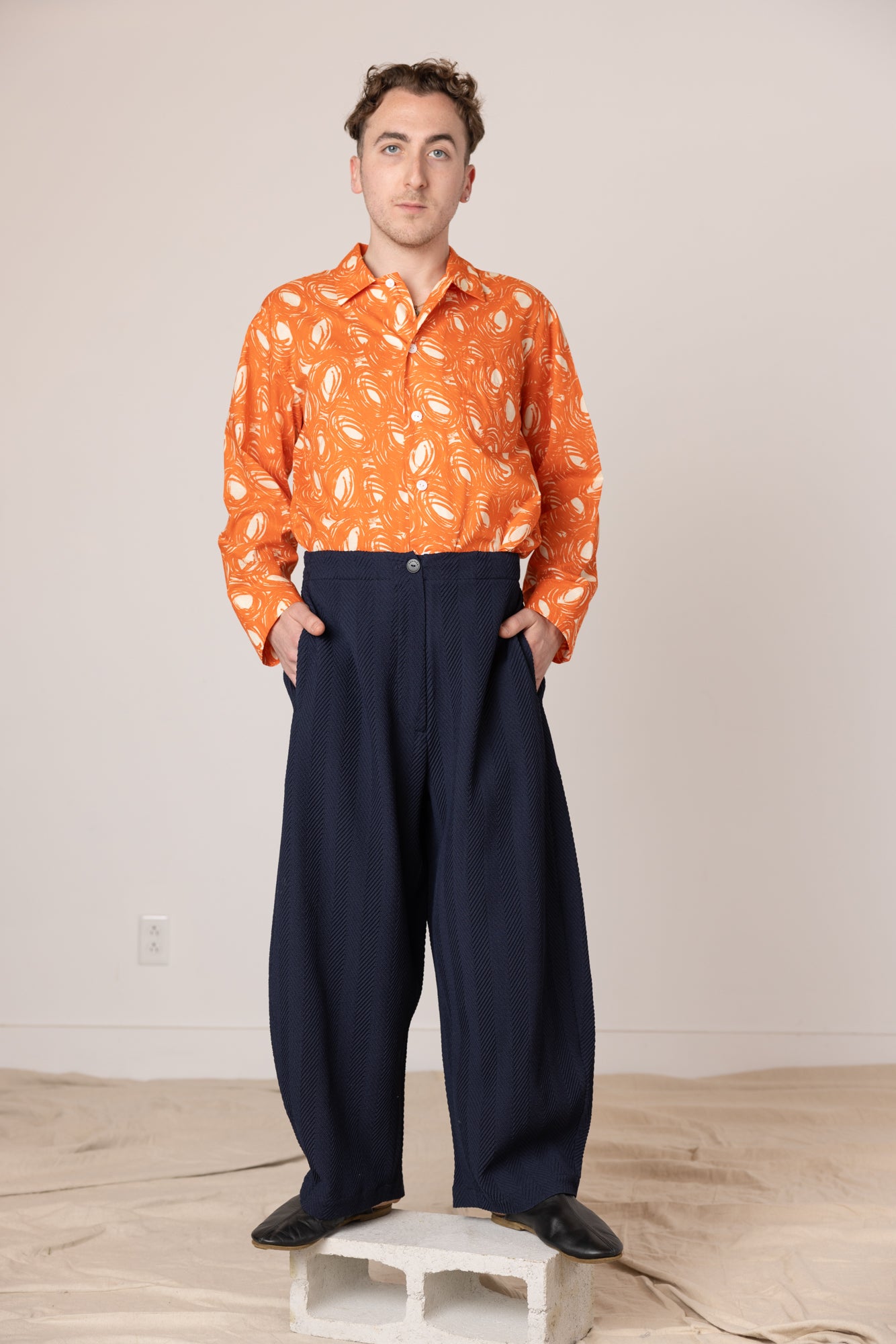 Homer Buttondown - Orange Crayon