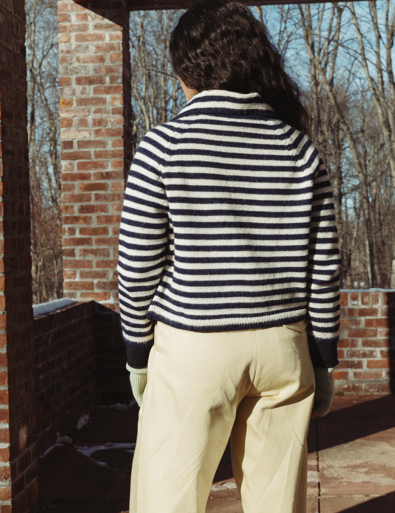 Navy, view 3