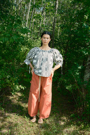 Nikki Chasin x The House That Lars Built Juli Puff Sleeve Top in Licorice Astrid Weave
