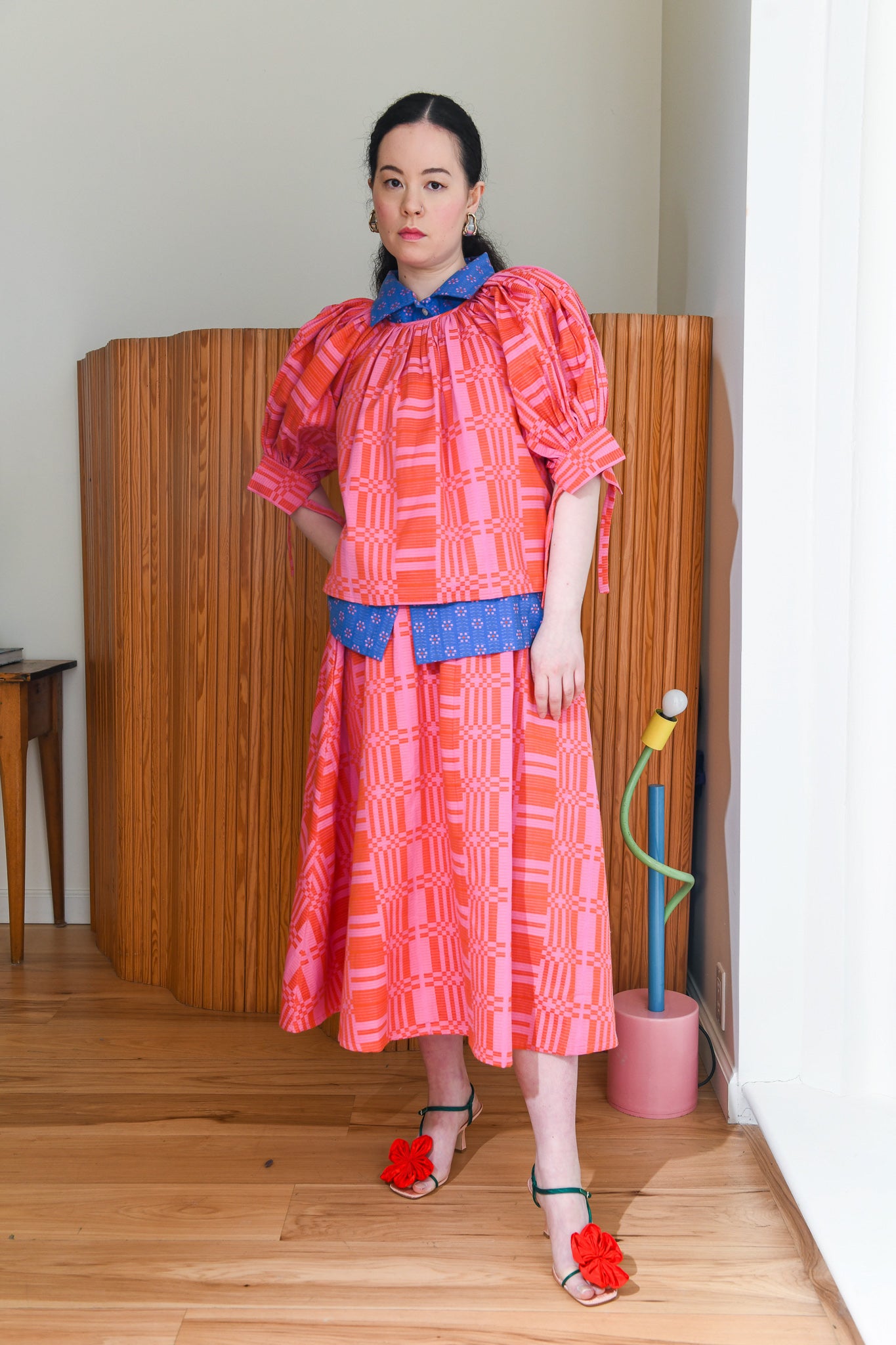 Nikki Chasin x The House That Lars Built Juli Puff Sleeve Top in Red/Pink Astrid Weave