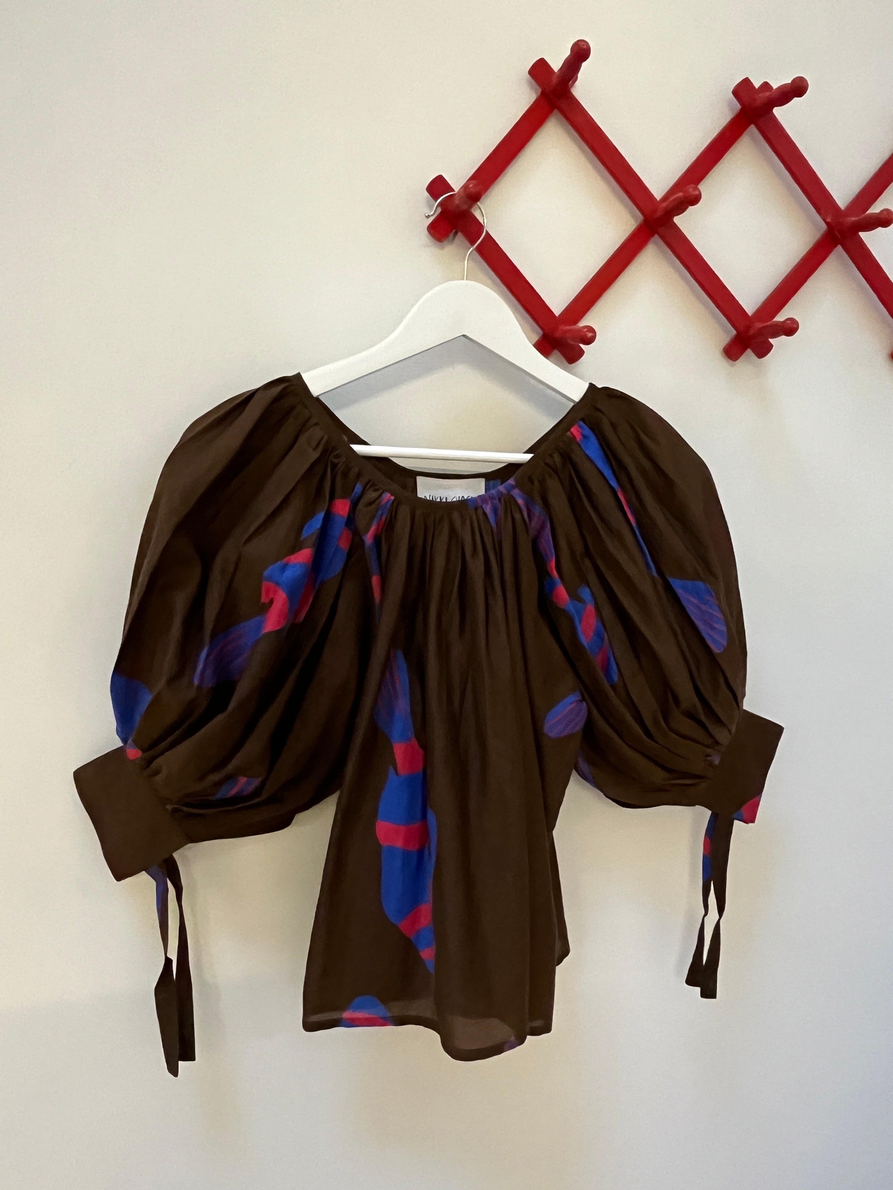 Juli Puff Sleeve Top - Chocolate Fish