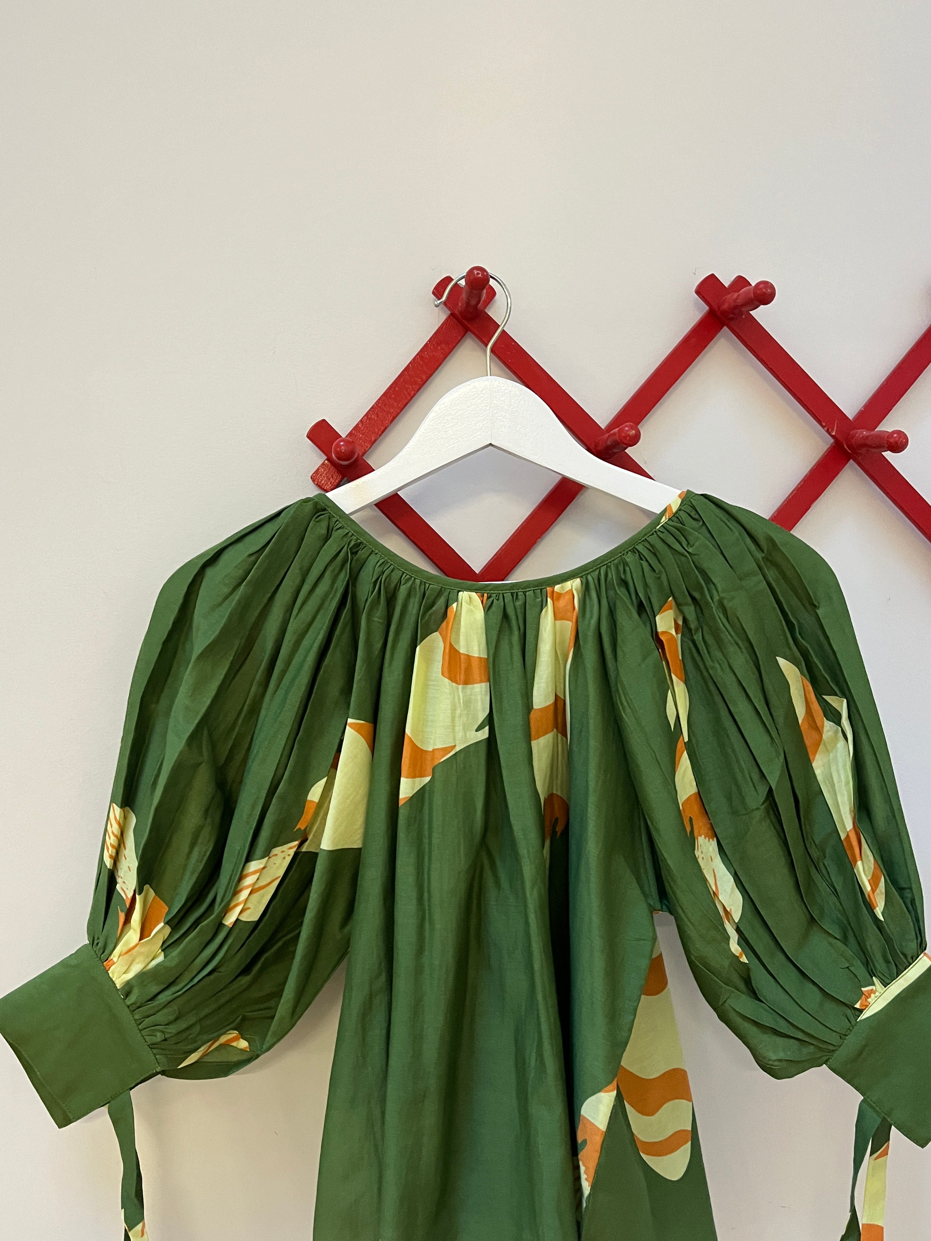 Juli Puff Sleeve Top - Green Fish