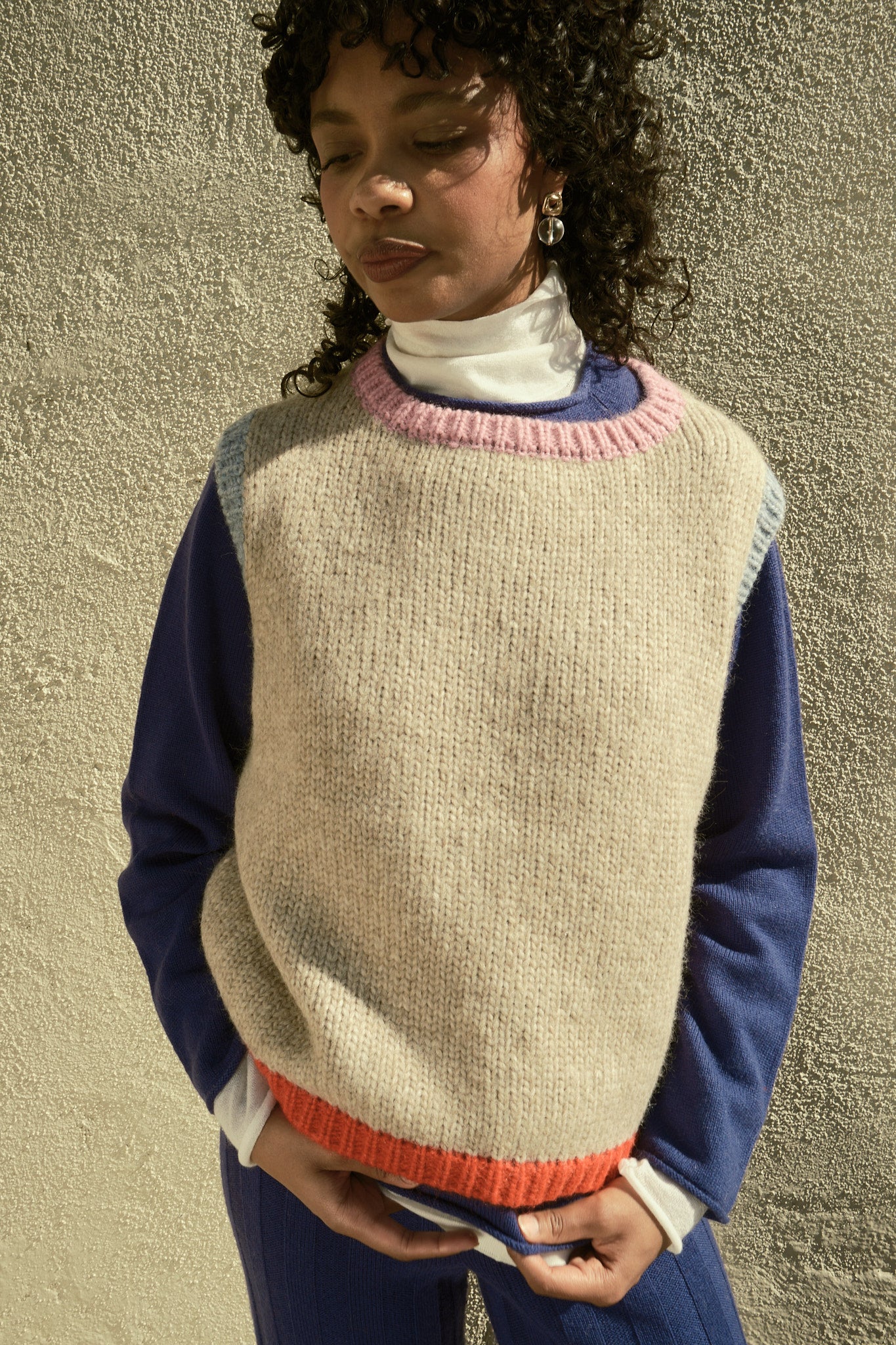 Sabine Alpaca Sweater Vest- Oatmeal Colorblock