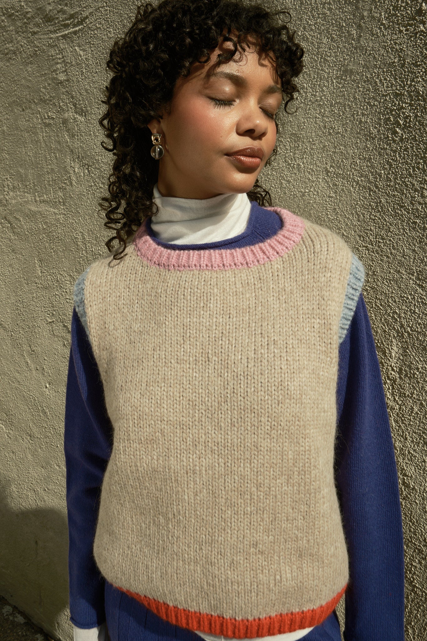 Sabine Alpaca Sweater Vest- Oatmeal Colorblock