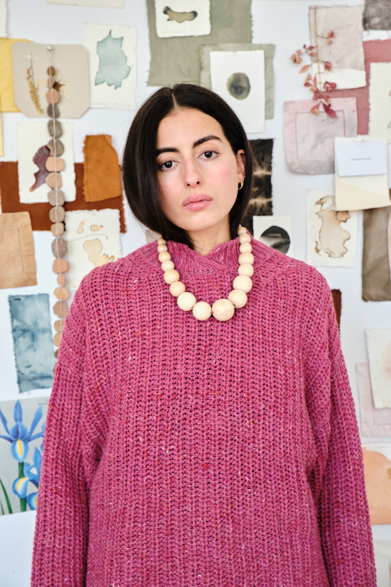 Wooden Bobble Necklace - Natural/Pink