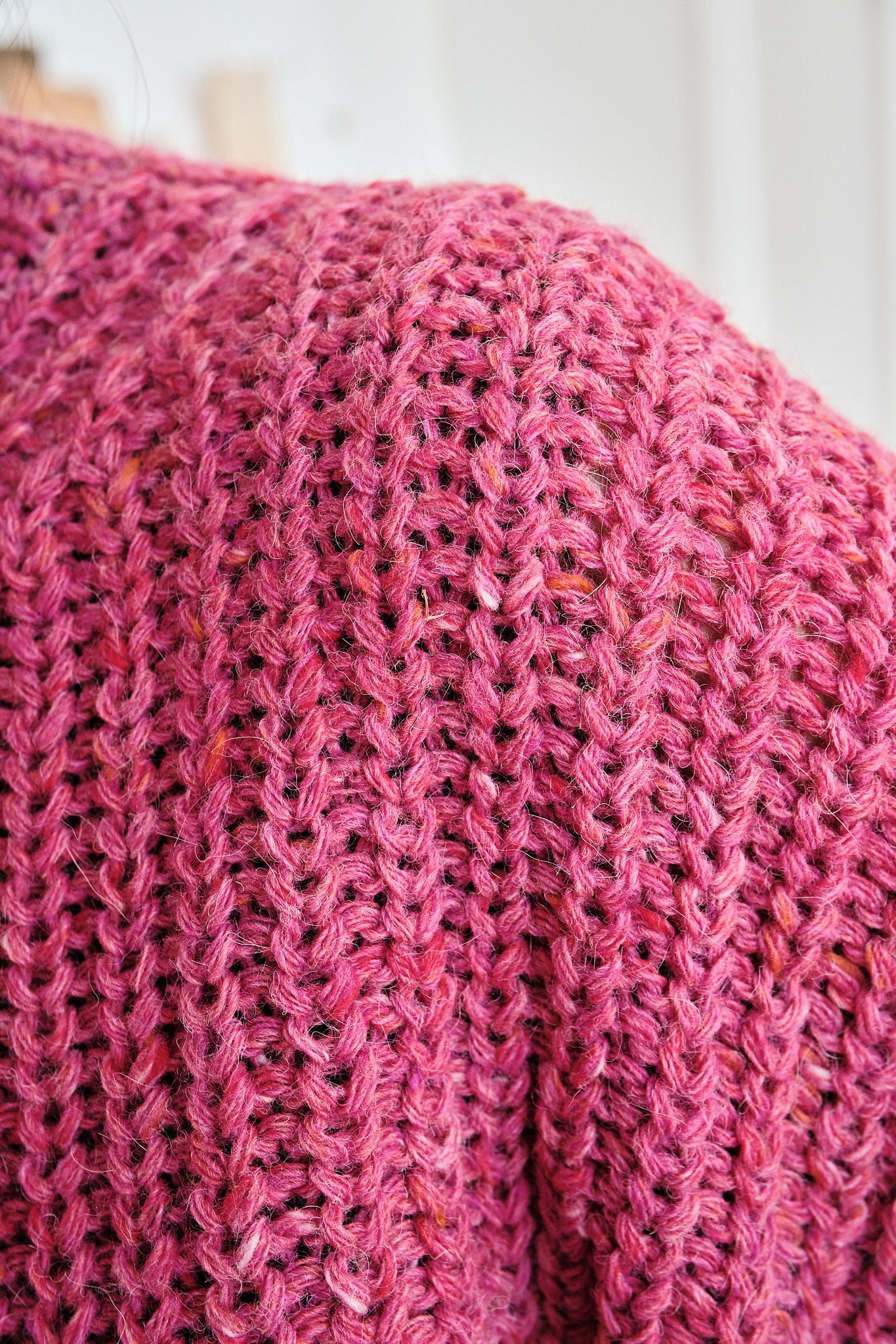 Sy Tweed Pullover - Pink, view 4