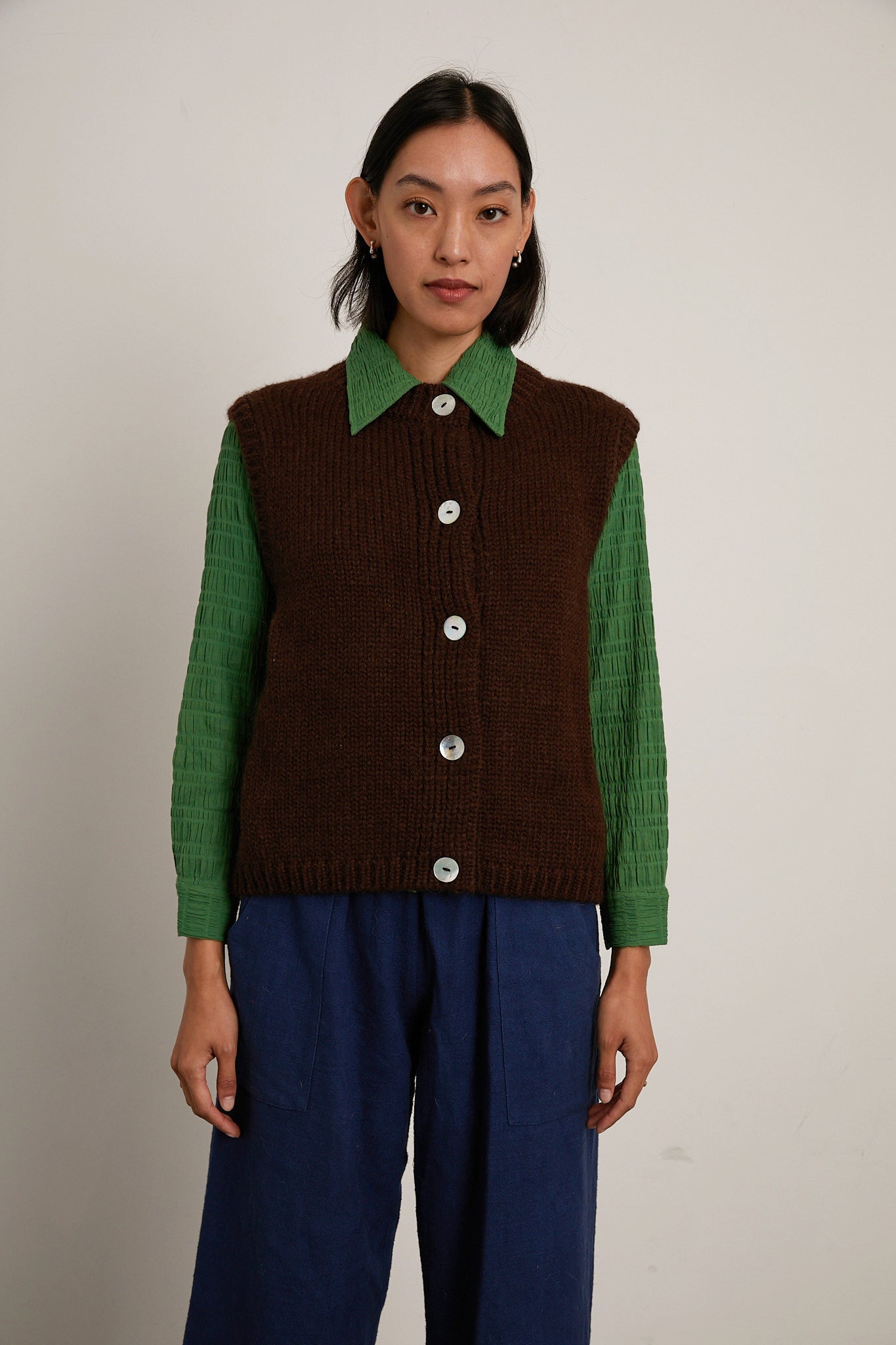 Solo Vest - Chocolate
