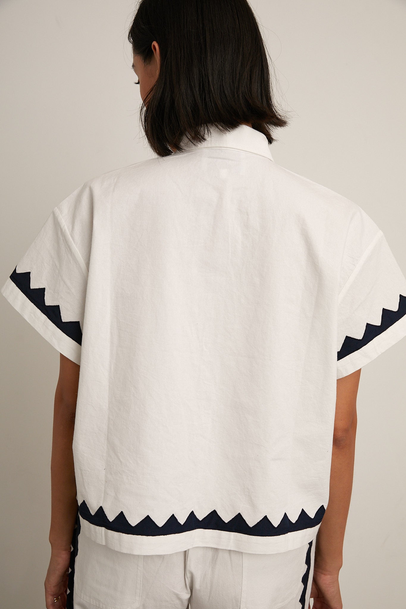 Zigzag Corso Buttondown Cotton - Ivory/Navy
