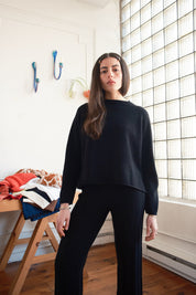 Iris Rollneck Pullover - Black