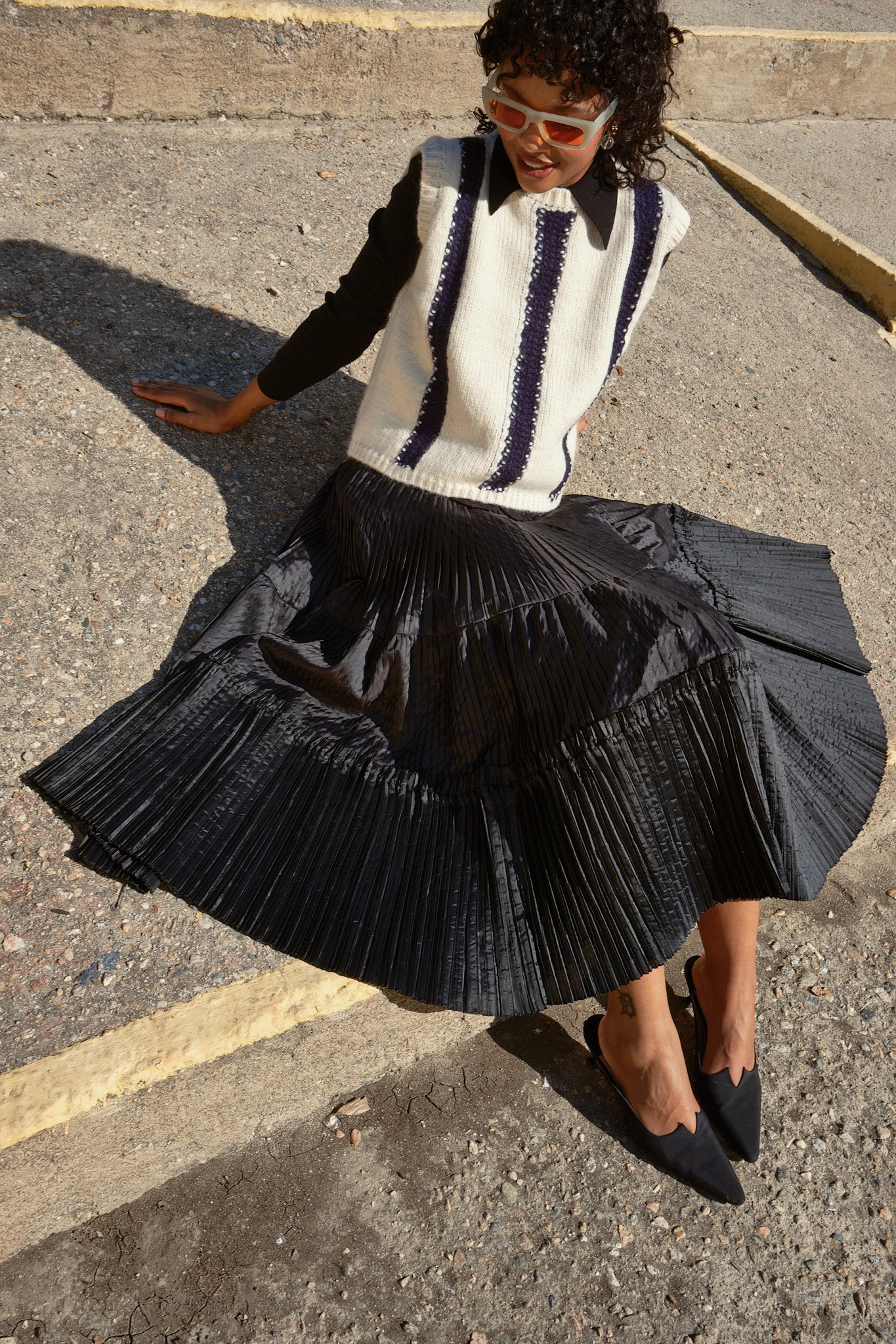 SabineStripedVest_OctaveSkirt_KnitRutaButtondown_19_fd1ef628-ed12-4af6-bc56-c088785b6f50.jpg