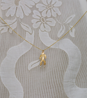 Nubi Pendant Necklace