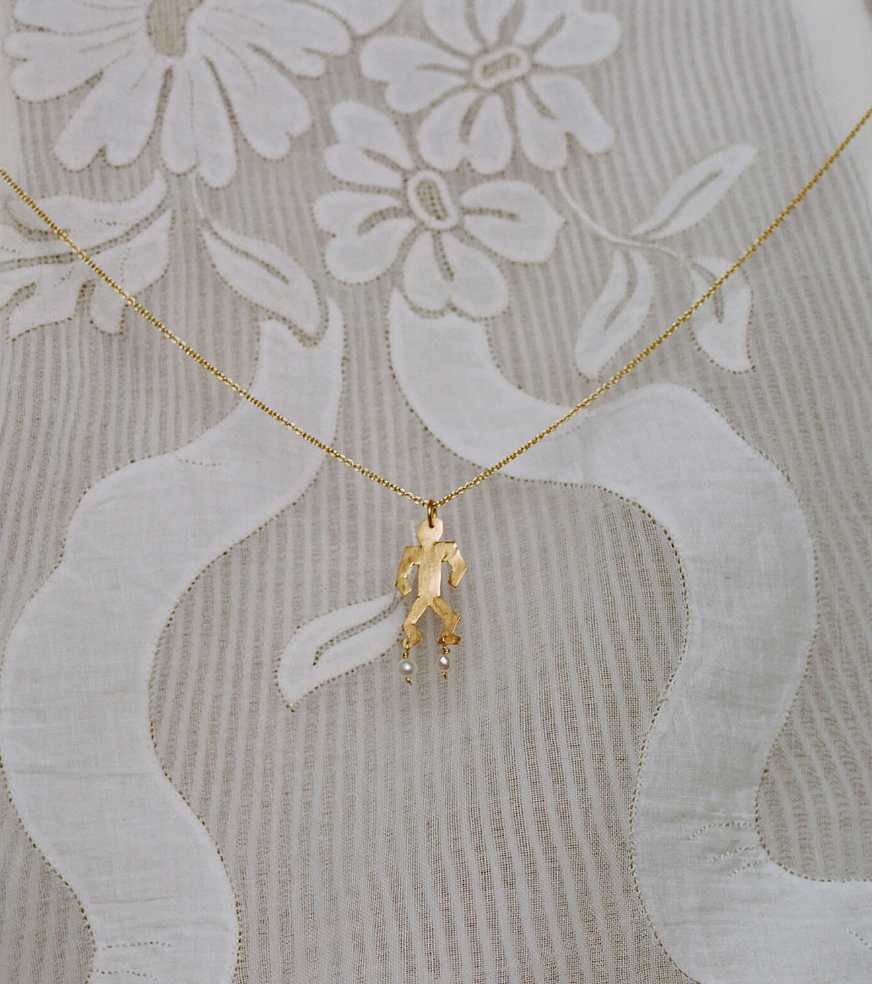 Nubi Pendant Necklace