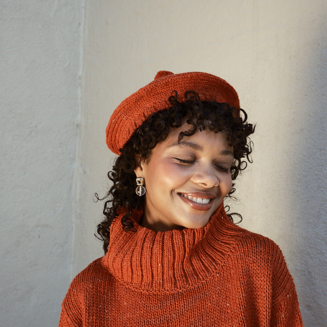 SilasFunnelNeckPullover_PomPomBeret_1.jpg