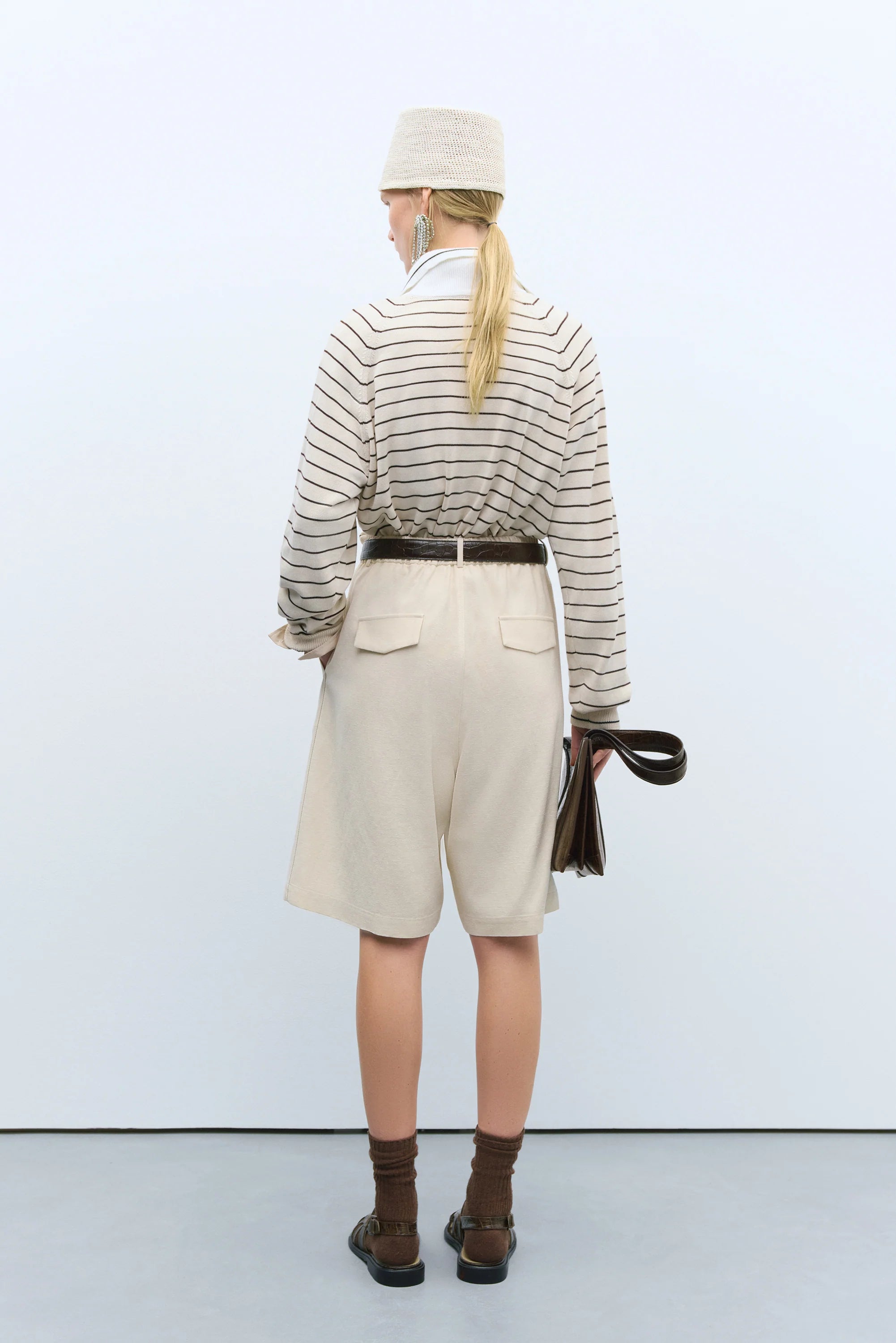 cordera-pre-fall-25-tailoring-bermuda-bicolor-3.webp