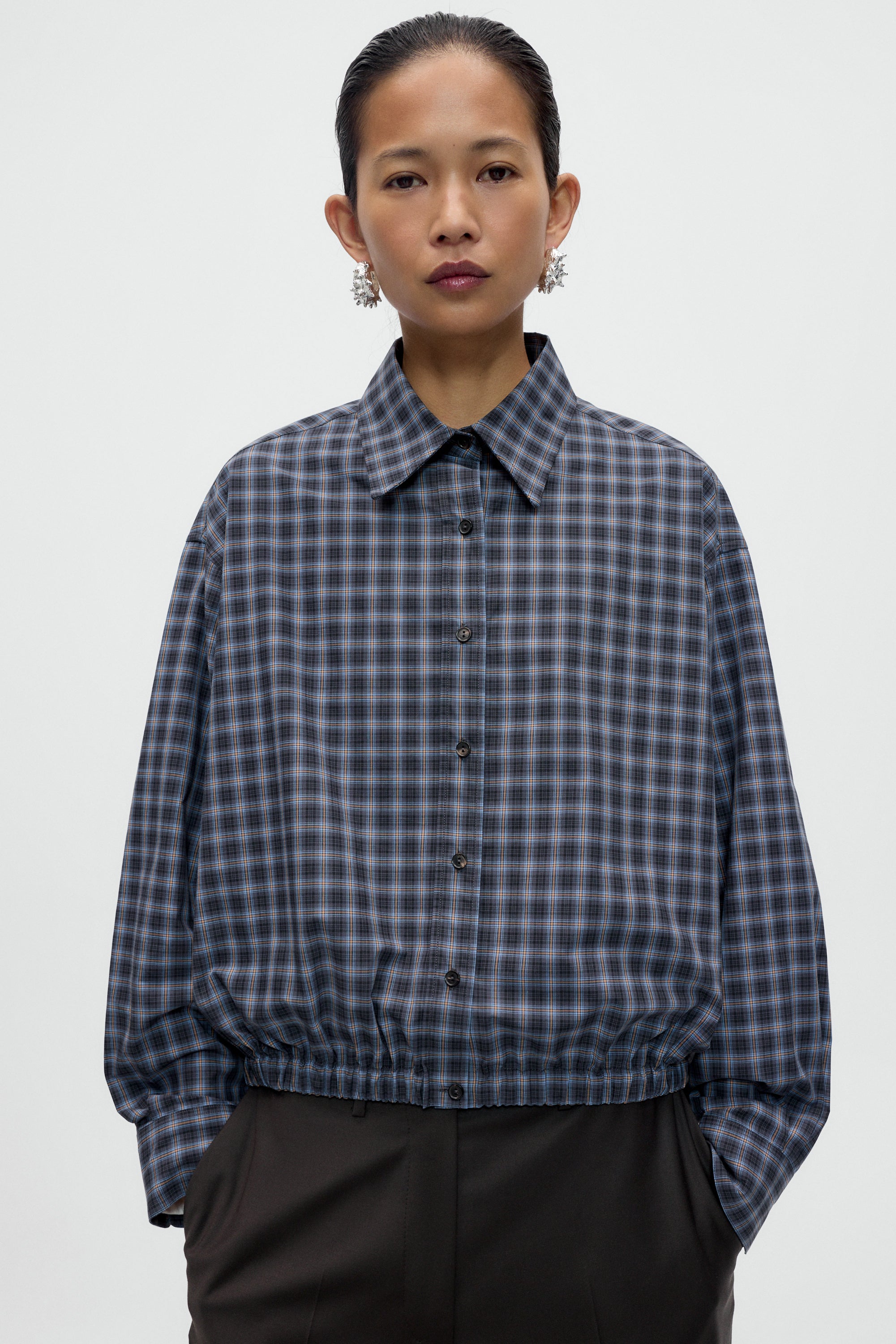 cordera-pre-fall-26-checked-bomber-shirt-navy-orange-2.jpg