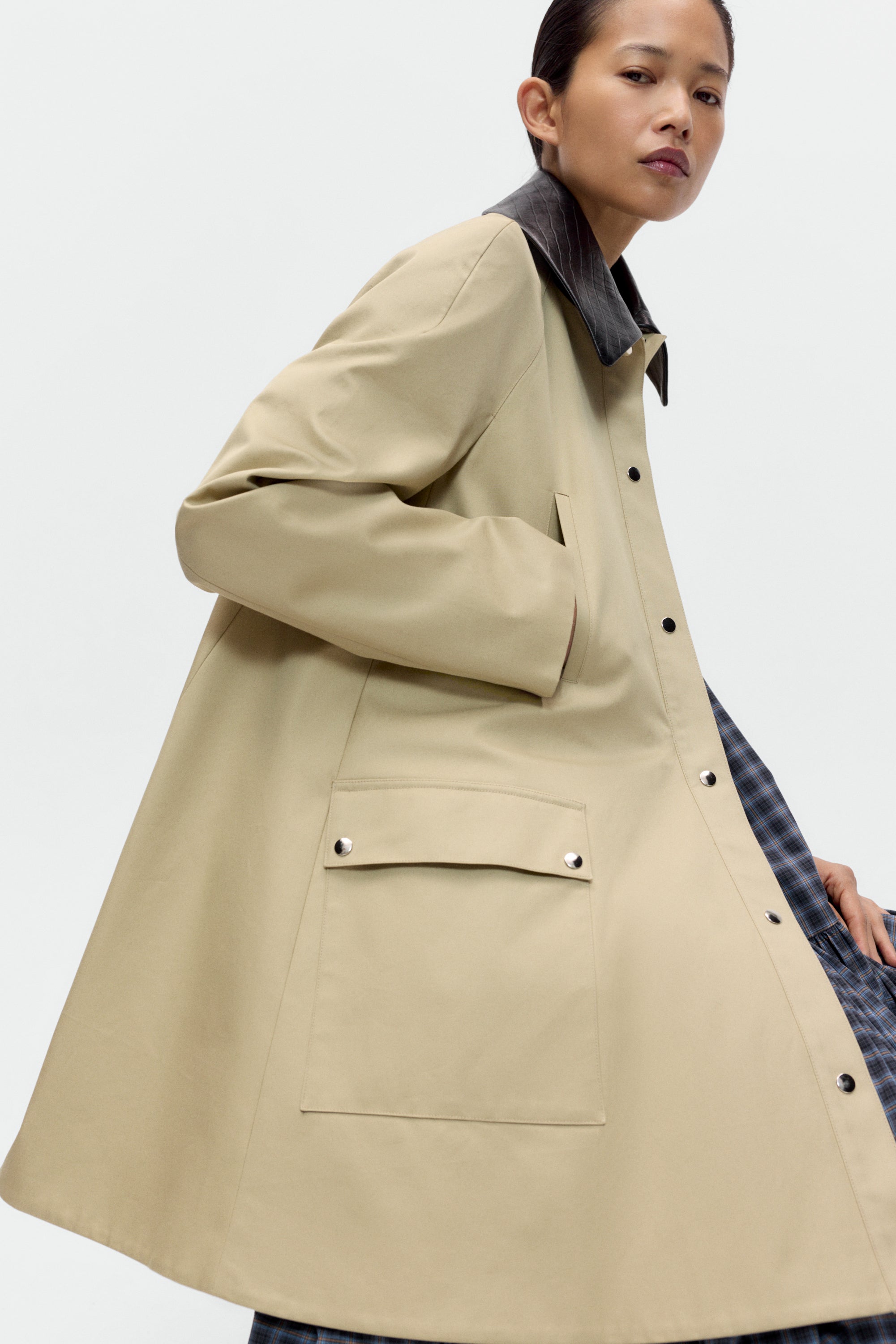 Leather Collar Voluminous Coat