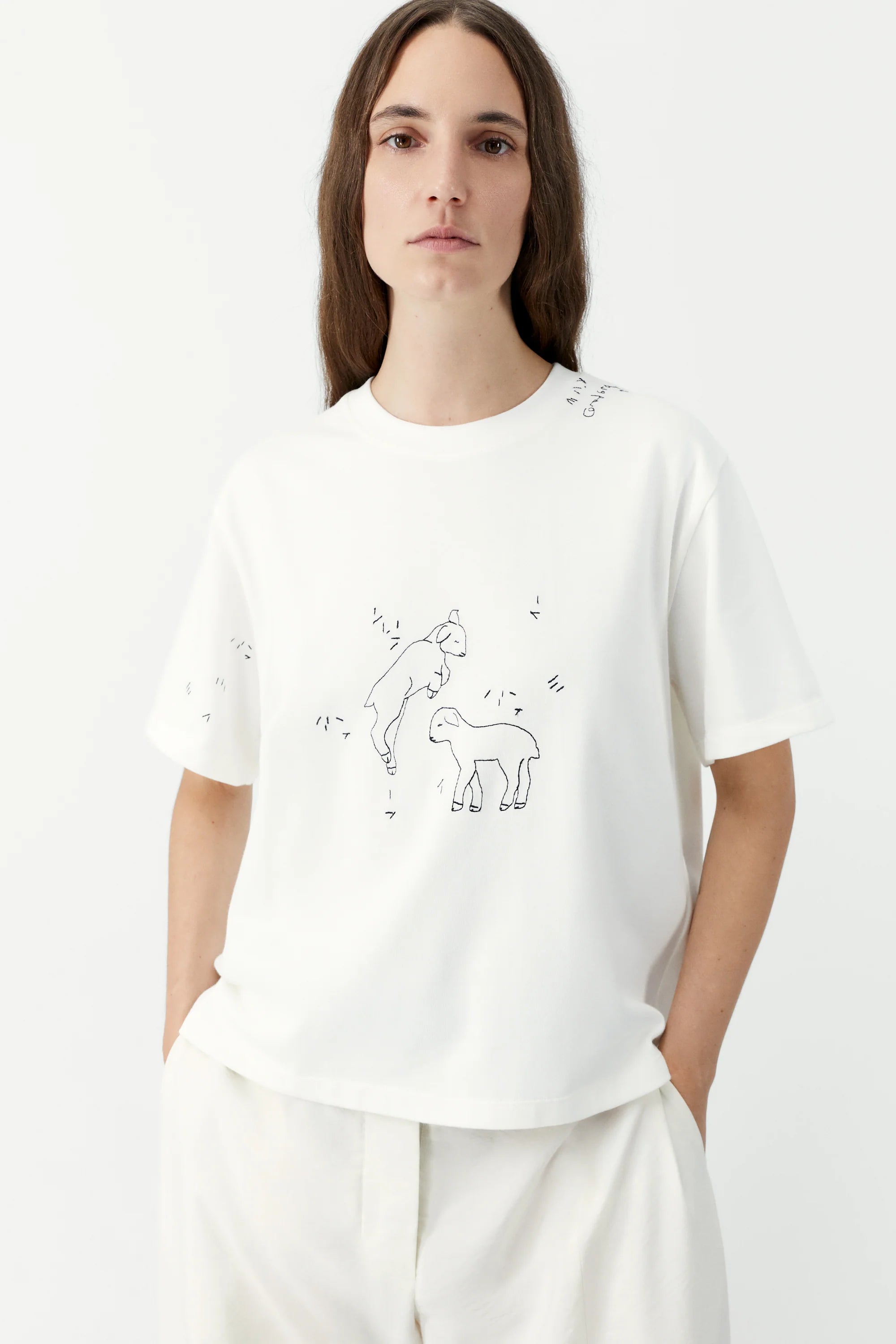 cordera-ss26-embroidered-cordera-t-shirt-white-2.webp