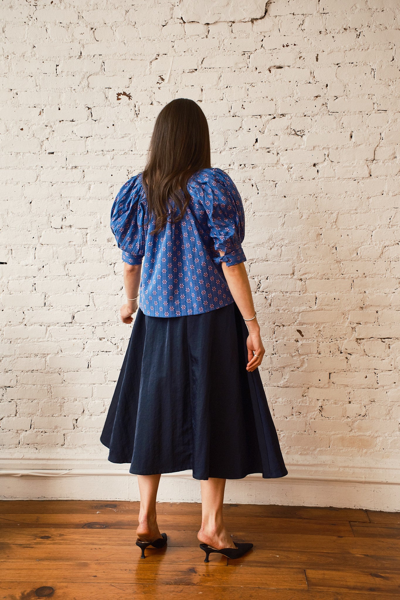 Nikki Chasin x The House That Lars Built Juli Puff Sleeve Top in Cobalt Karin Floral