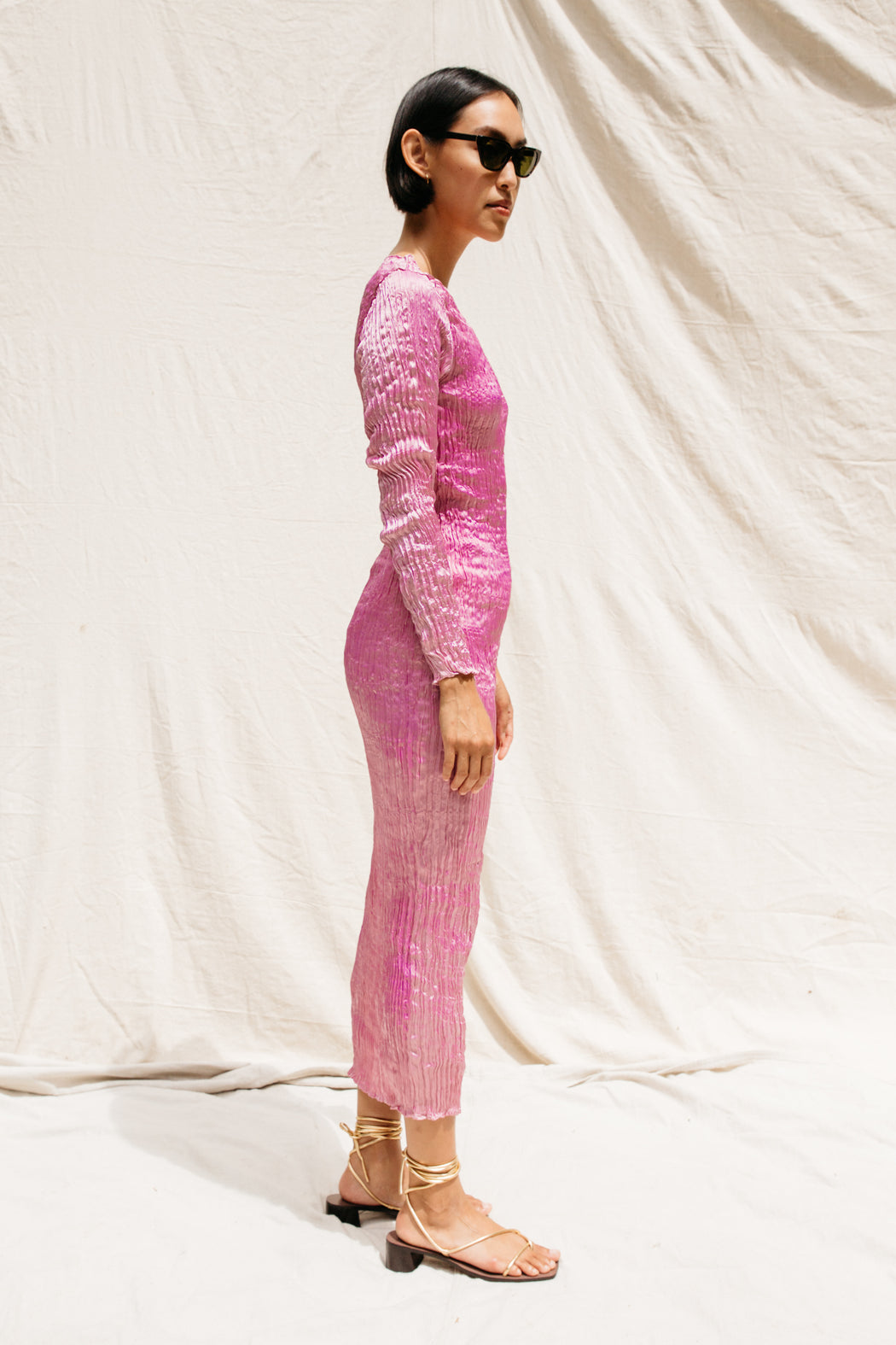 Azur Plissé Silk Sleeve Dress - Cochineal Pink