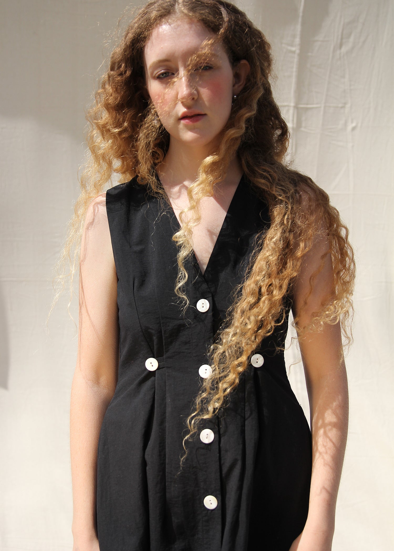Sleeveless Baroness  Dress - Black